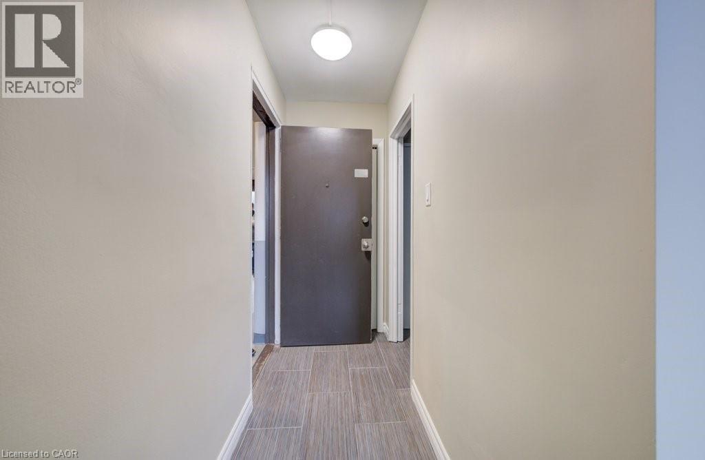 90 KING EDWARD Avenue Unit# 10