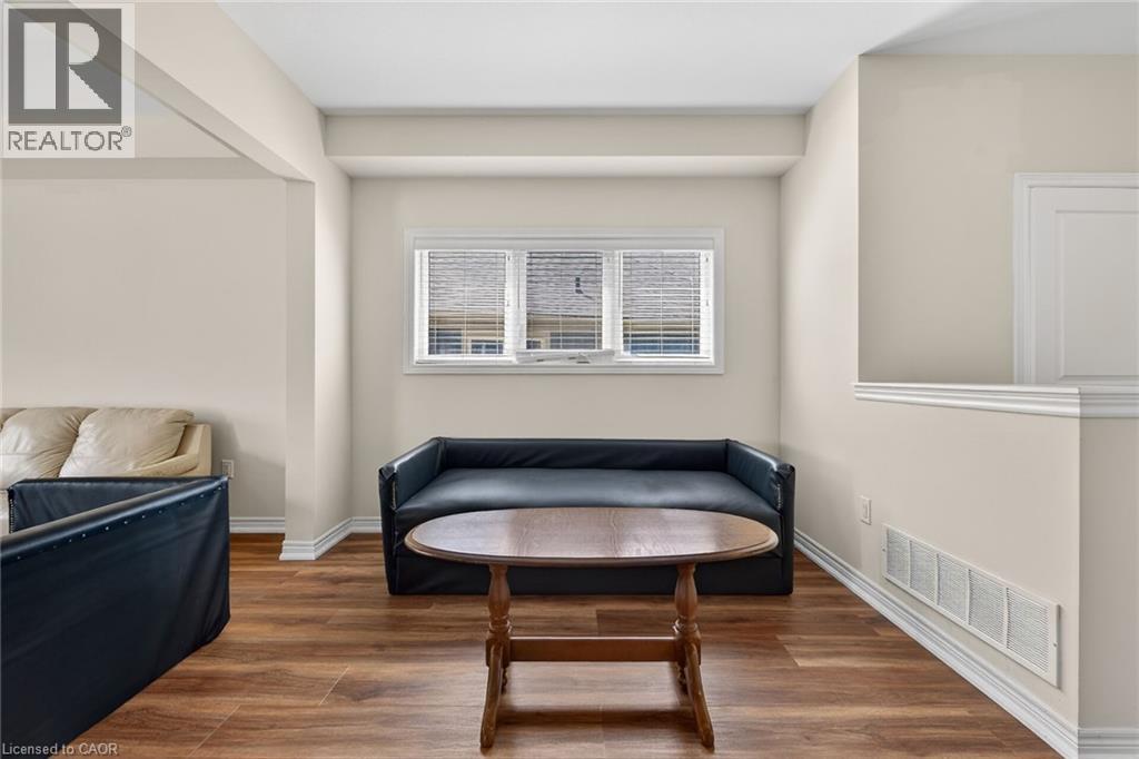 9 WINTERBERRY Boulevard