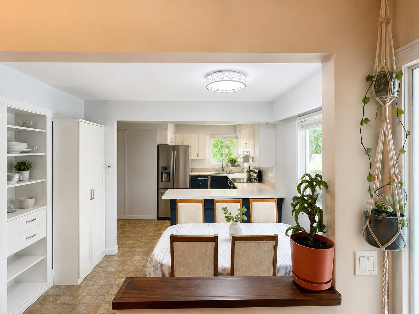 9335 WOODBINE STREET|Chilliwack Proper East