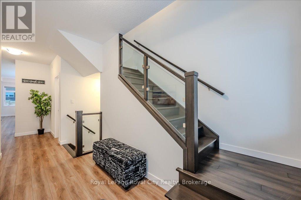 49 RYDER AVENUE