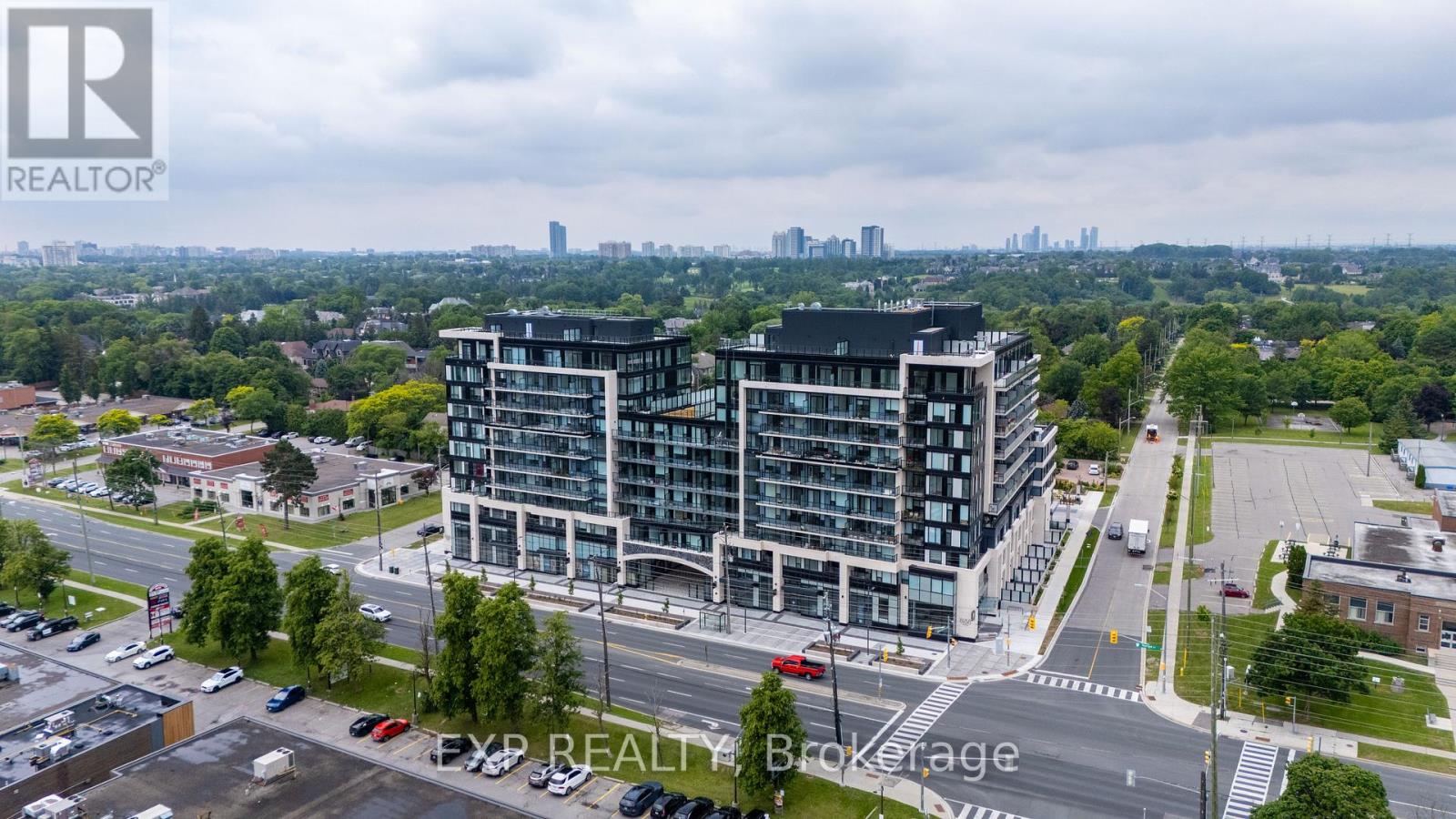 235 - 8188 YONGE STREET