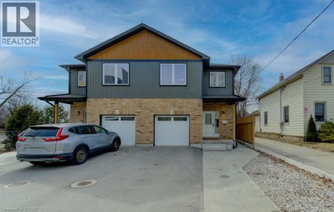 113 WALTER Street Kitchener ON N2G1S3