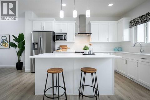 48 Andalusian Road Cochrane AB T4C3B7