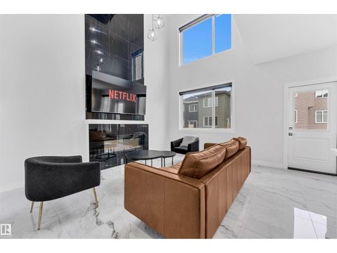 4013 36 ST Beaumont AB T4X3H3