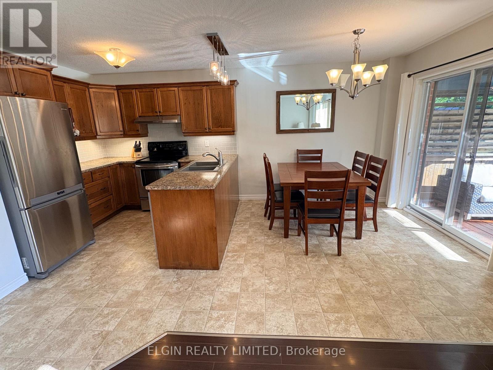 44 PEACH TREE BOULEVARD