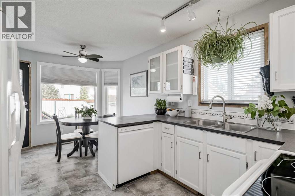 47 Harvest Glen Rise NE