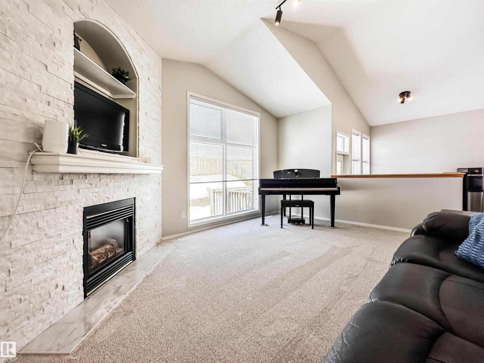 13036 139 ST NW