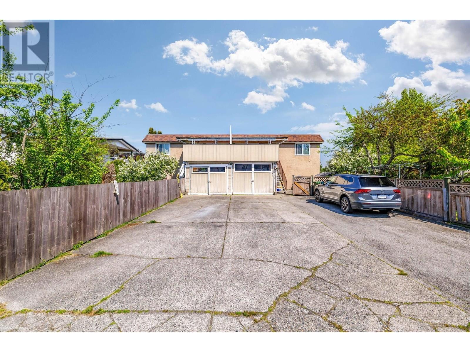 10900 ANAHIM DRIVE