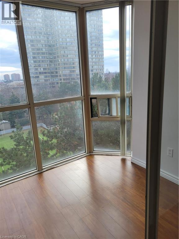 265 ENFIELD Place Unit# 510