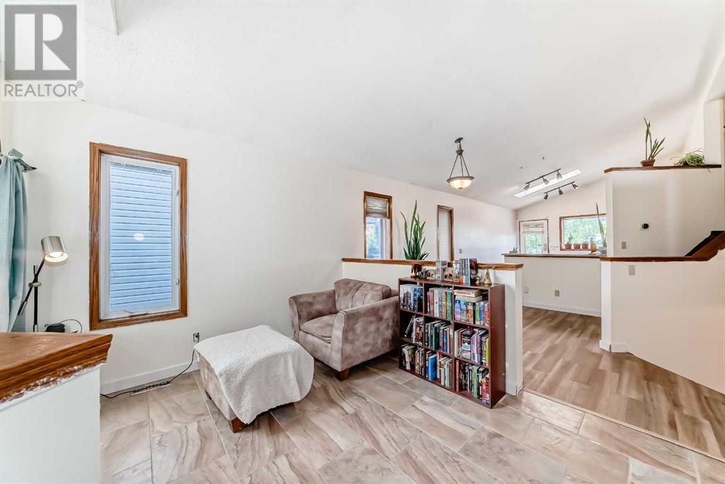 7 Erin Grove SE
