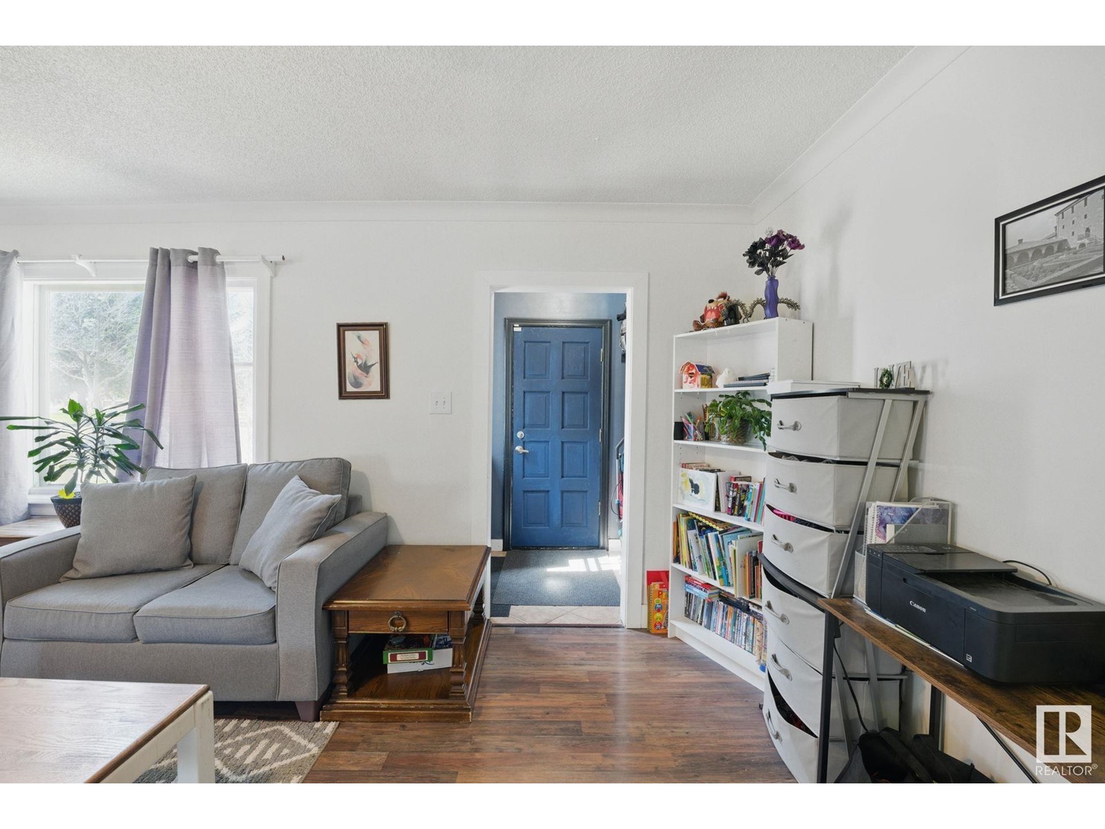 11429 102 ST NW