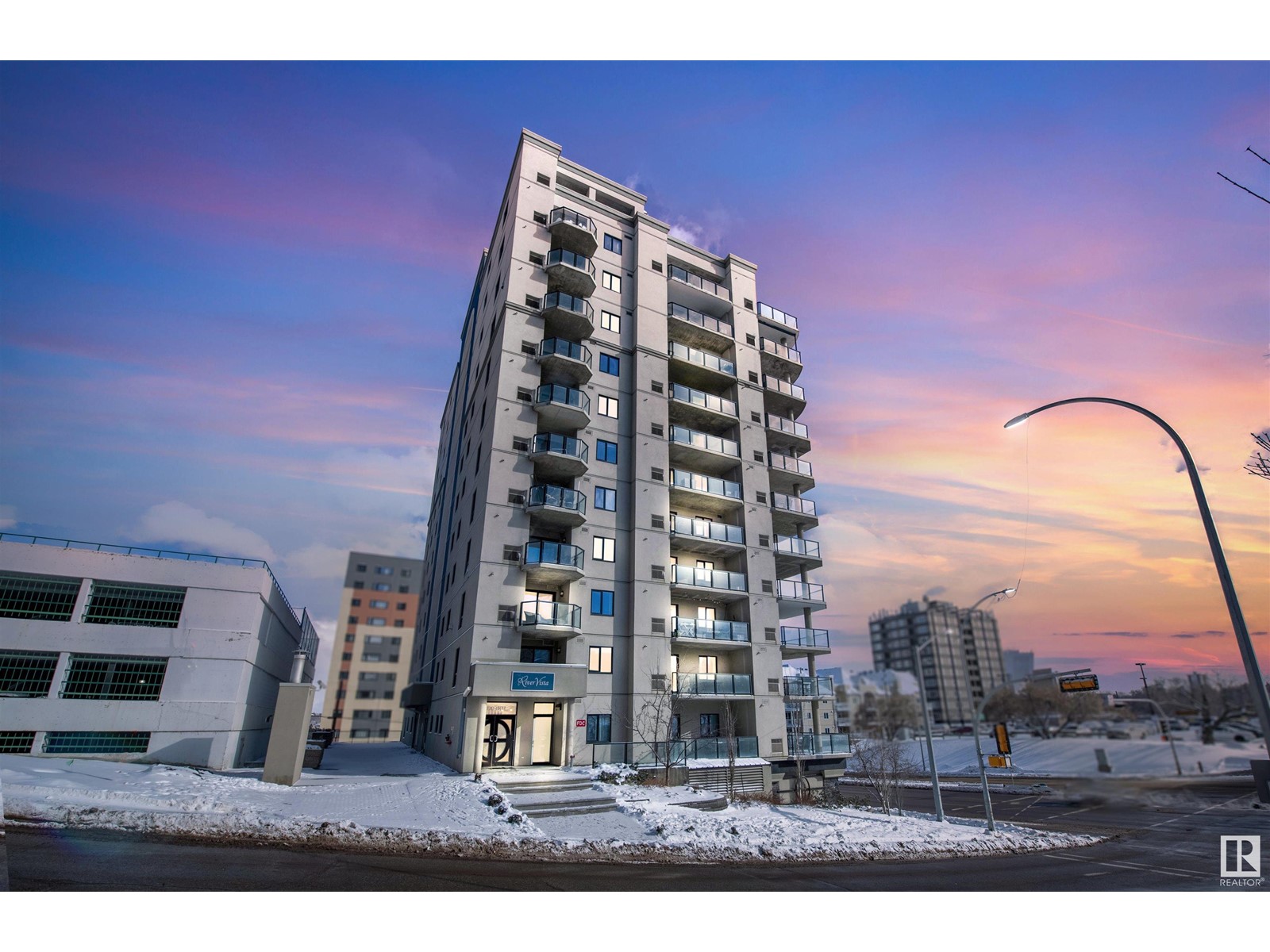 #201 9707 106 ST NW