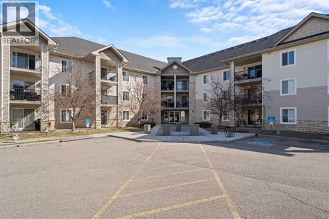 2105, 2371 Eversyde Avenue SW Calgary AB T2Y4S3