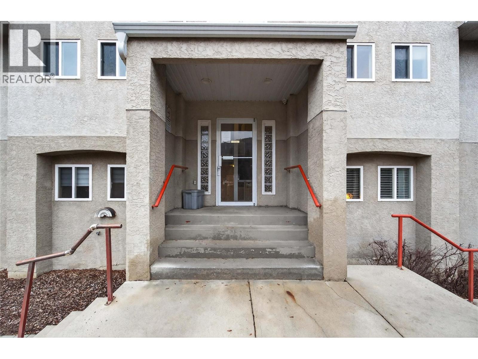 420 4 Avenue SE Unit# 305 Lot# 17