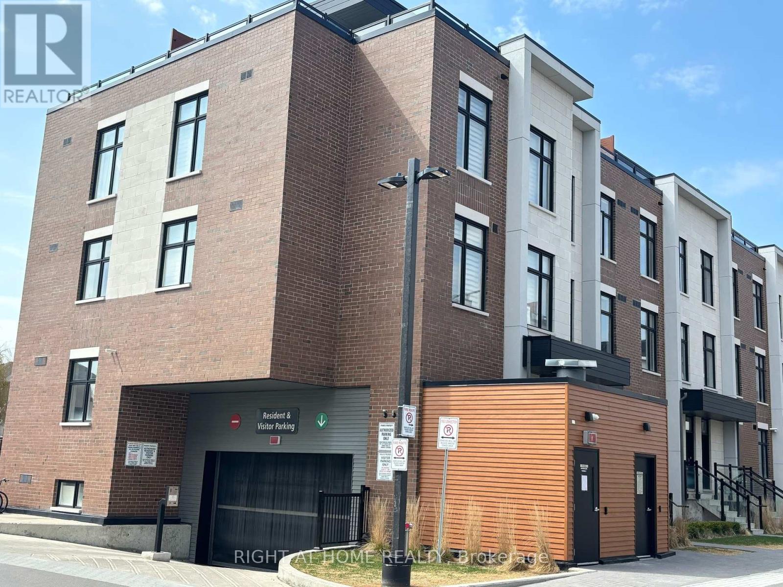 U228 - 9570 ISLINGTON AVENUE W