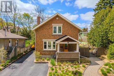 67 ALLAN Avenue Guelph ON N1H3G3