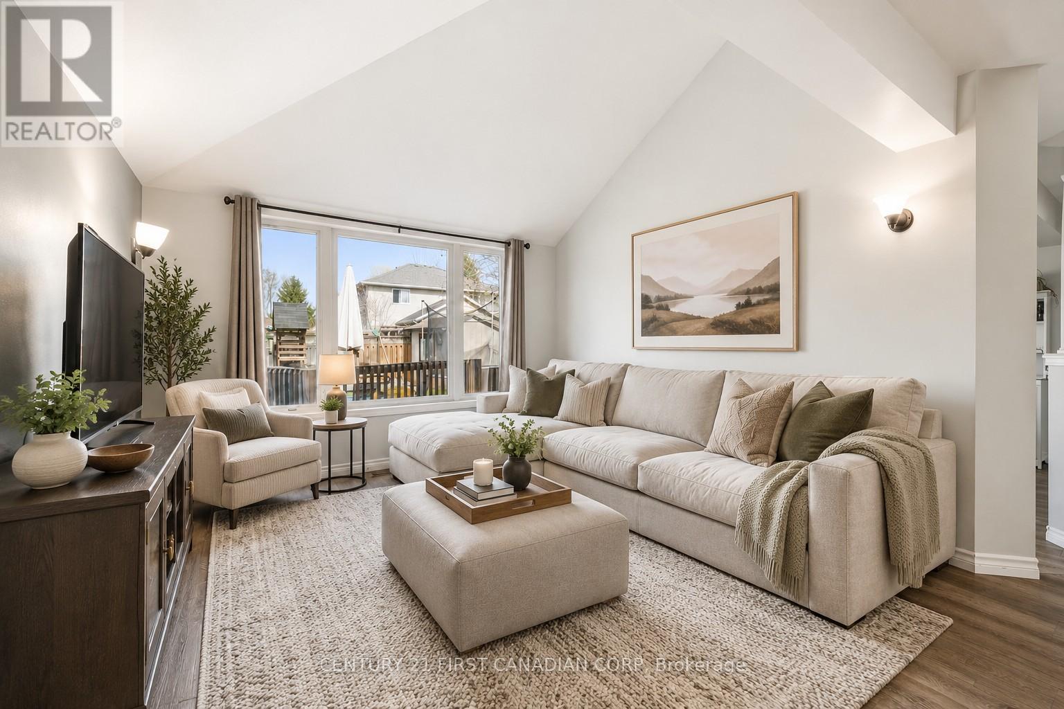 34 WAXWING CRESCENT