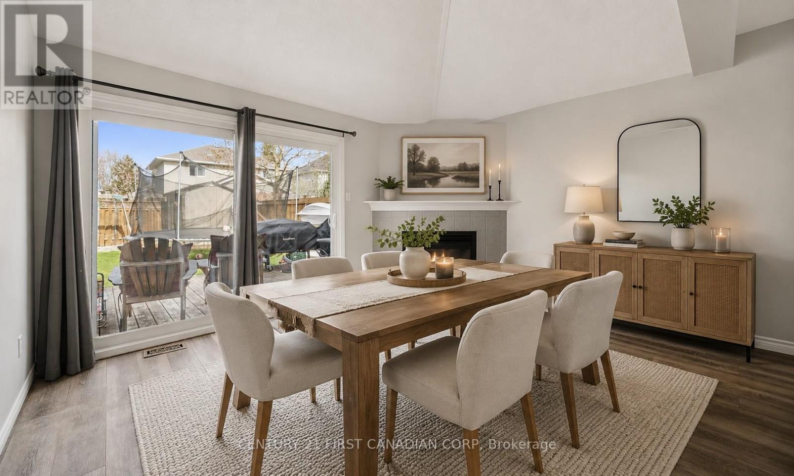 34 WAXWING CRESCENT