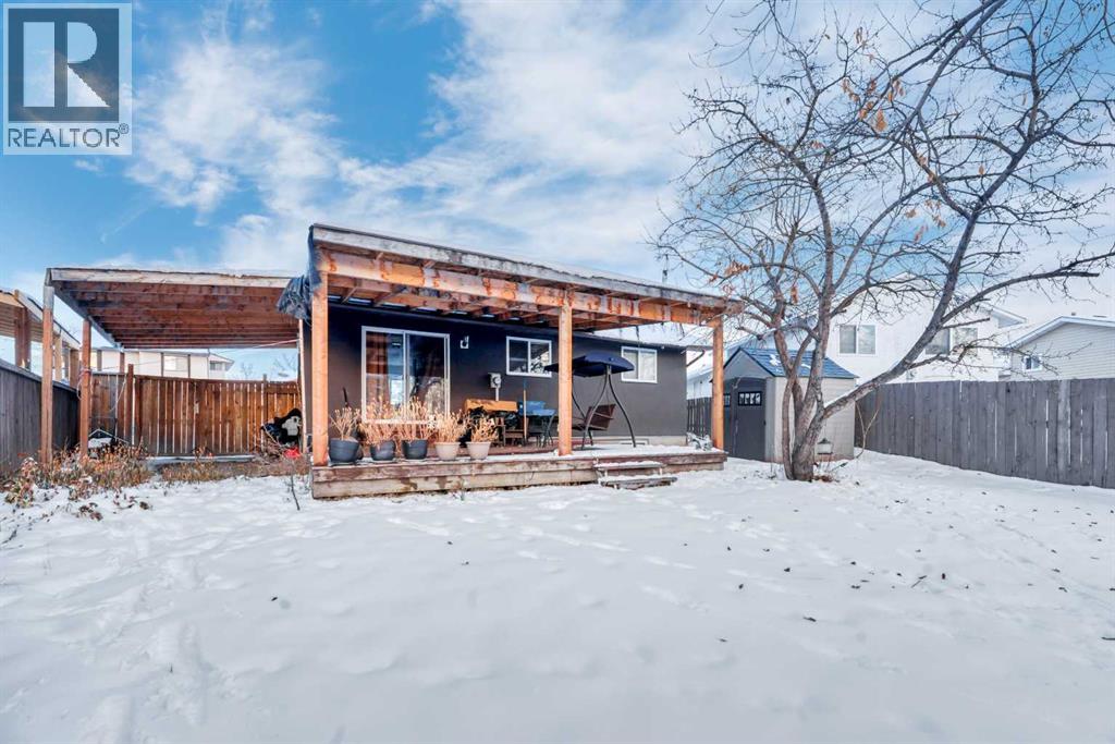 19 Castlepark Way NE