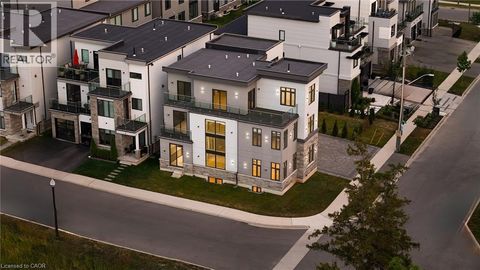 4 SUNROW Gate Hamilton ON L8E5C1