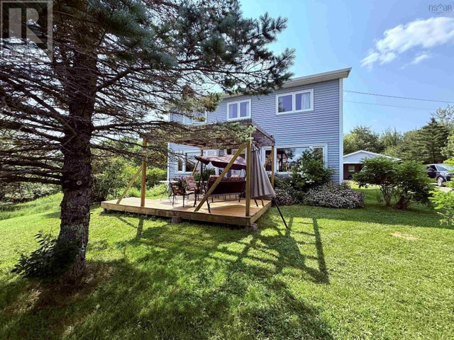 2246 Highway 2