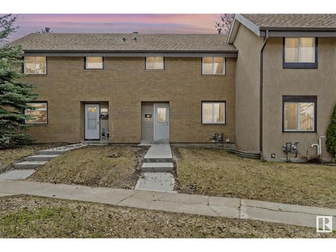 119 GRANDIN VILLAGE St. Albert AB T8N1R9