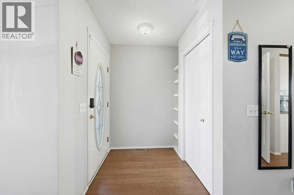 1009 Country Hills Circle NW