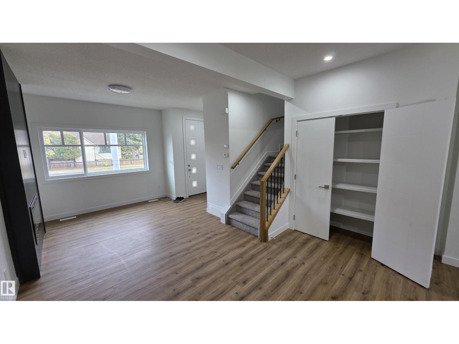 #1 6704 109 ST NW