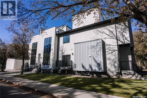 2800 14th AVENUE Regina SK S4T5S8