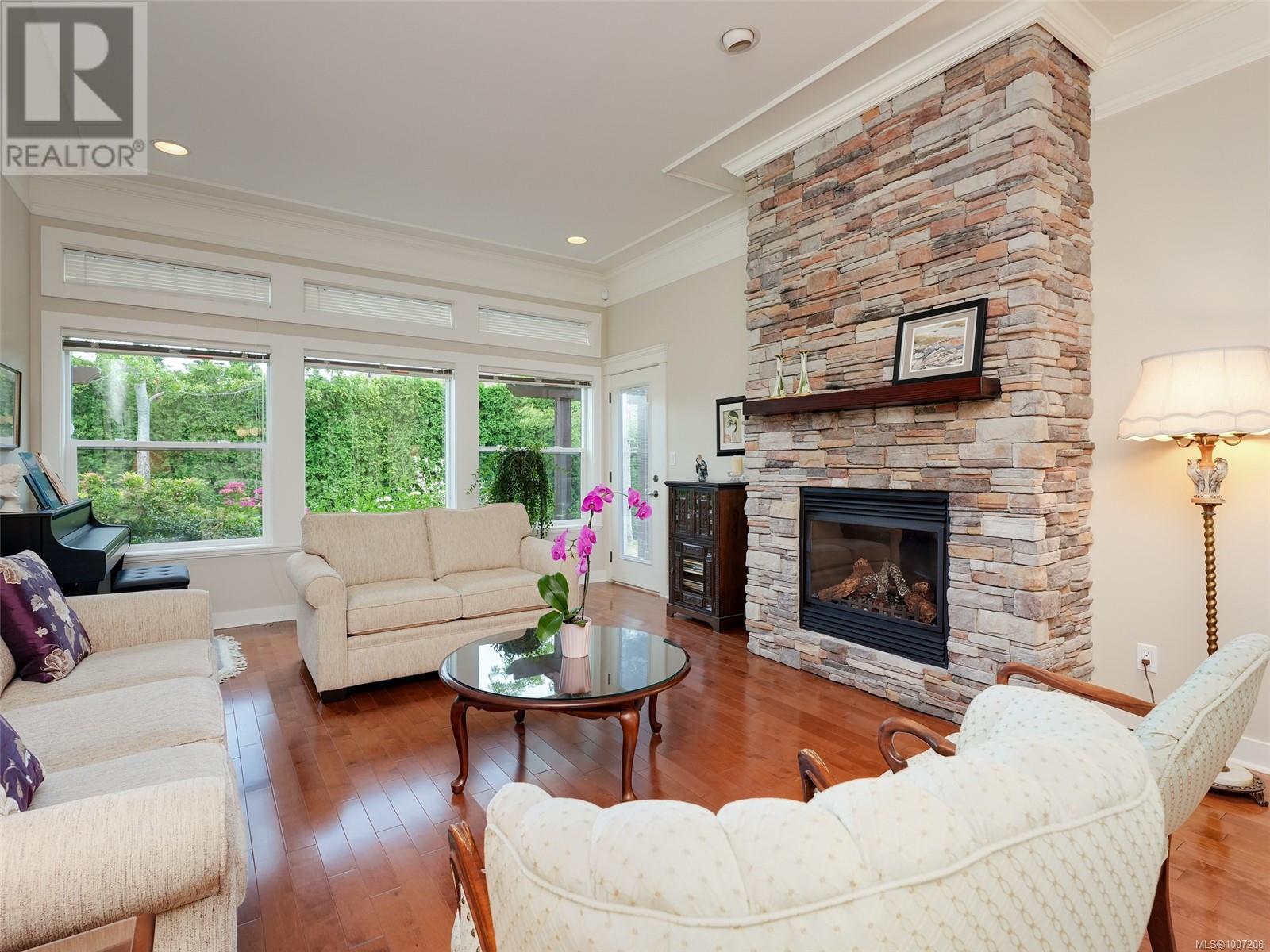 539 Heatherdale Lane