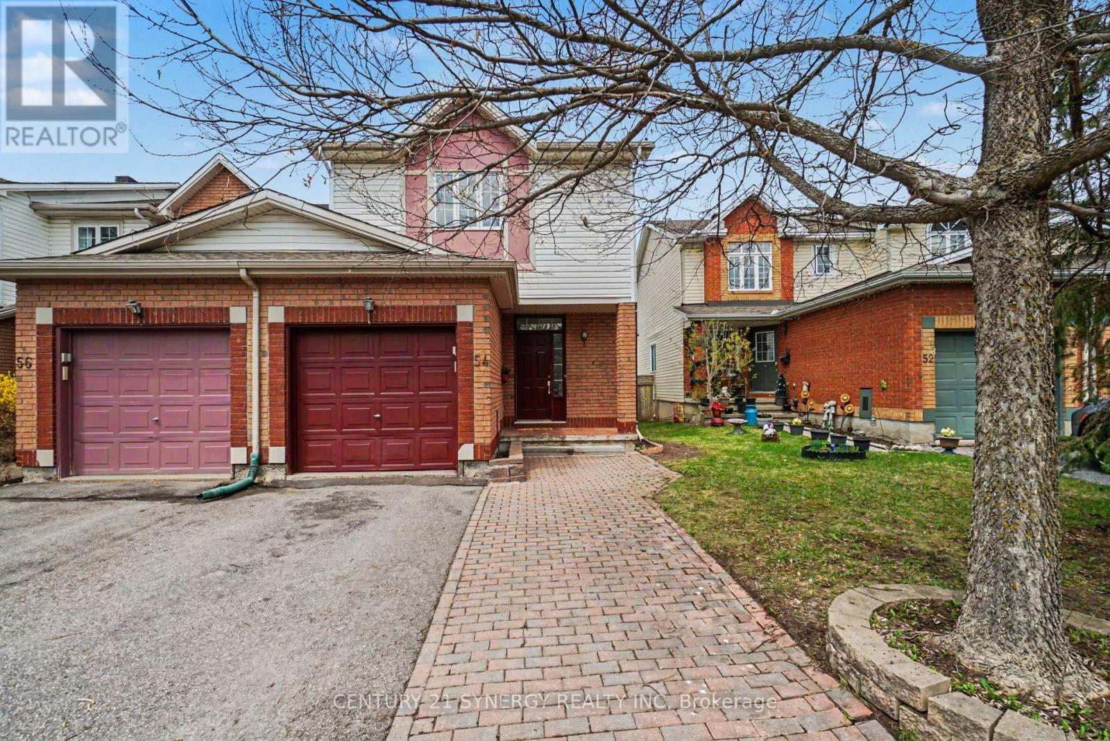 54 MEADOWCROFT CRESCENT