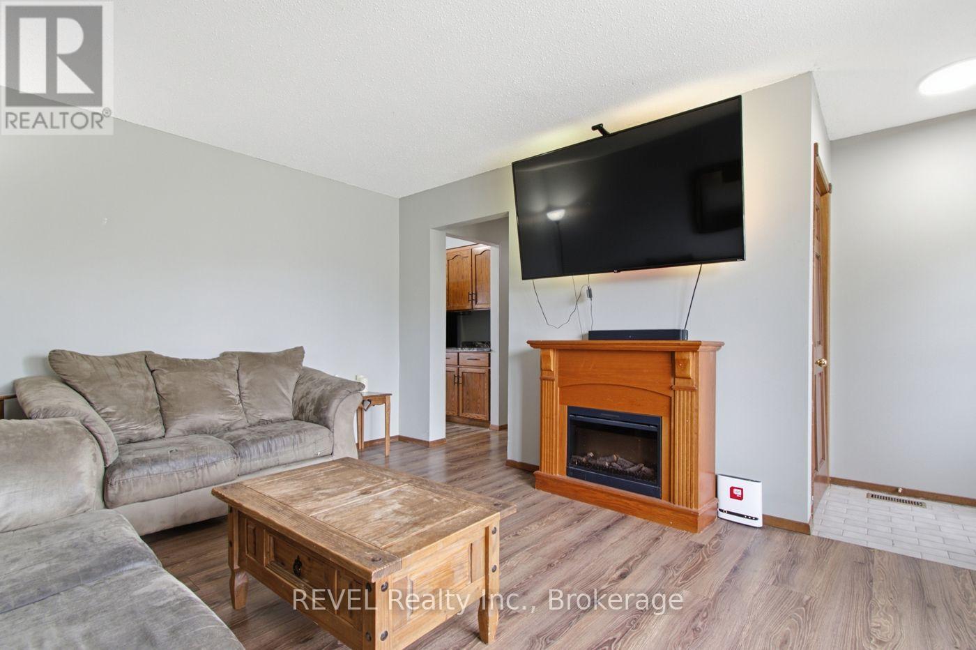2203 STEVENSVILLE ROAD