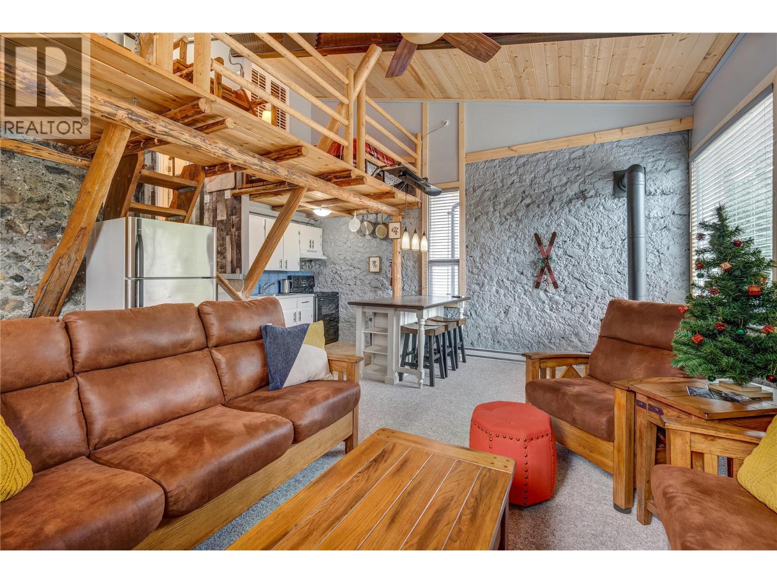 130 Cougar Road Unit# 1