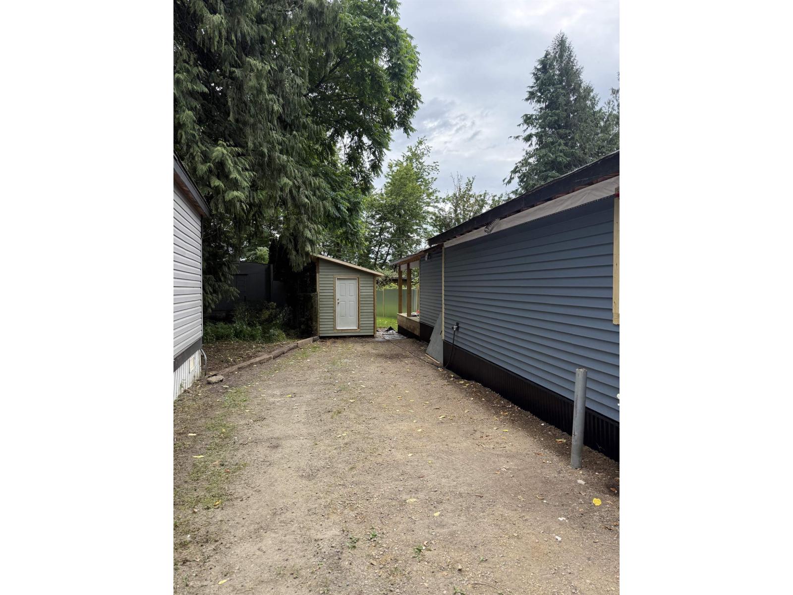 2 10235 BEAVER DRIVE|Rosedale