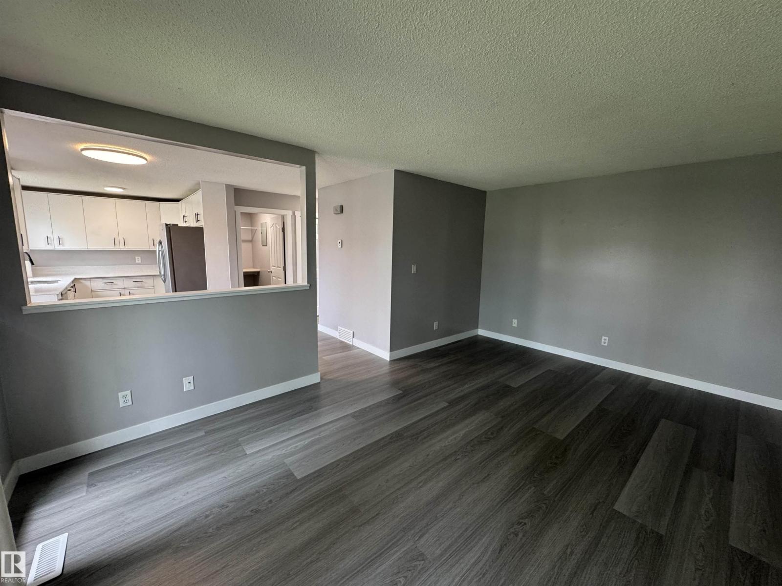 6441 180 ST NW