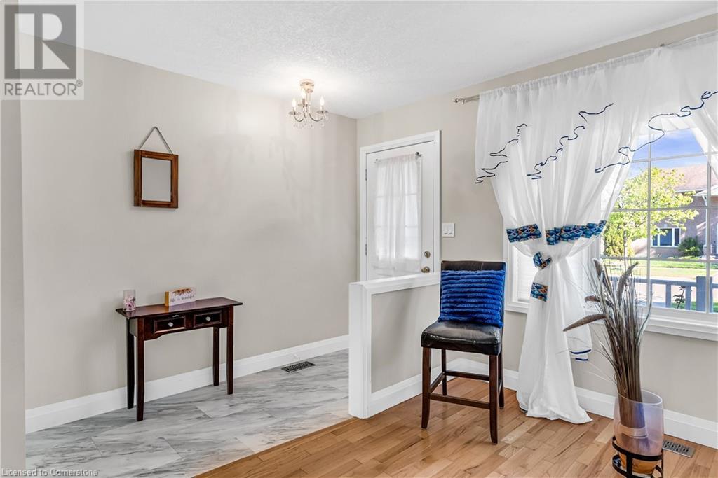 244 NEWBURY Drive