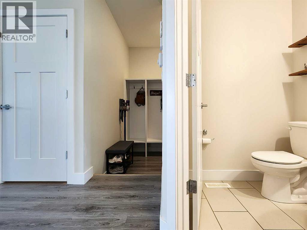 237 Crocus Terrace W