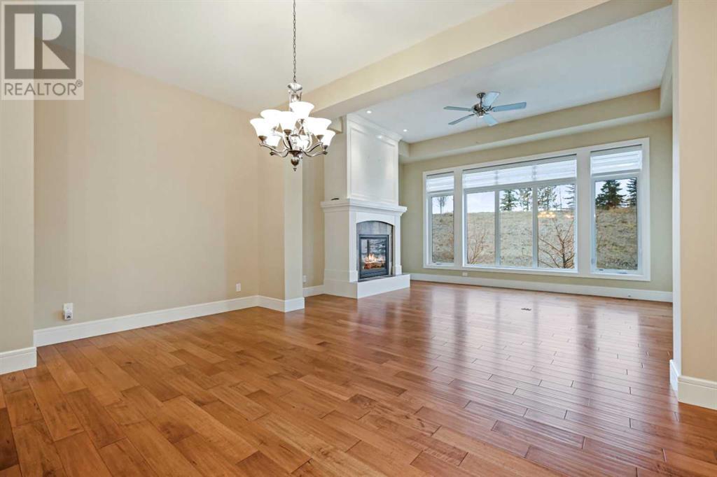 205 Artesia Gate