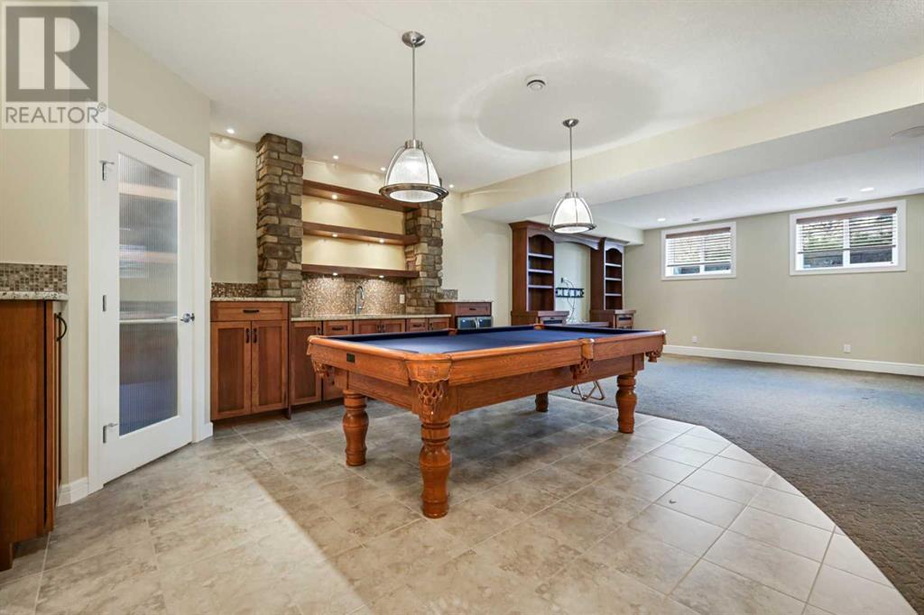 205 Artesia Gate