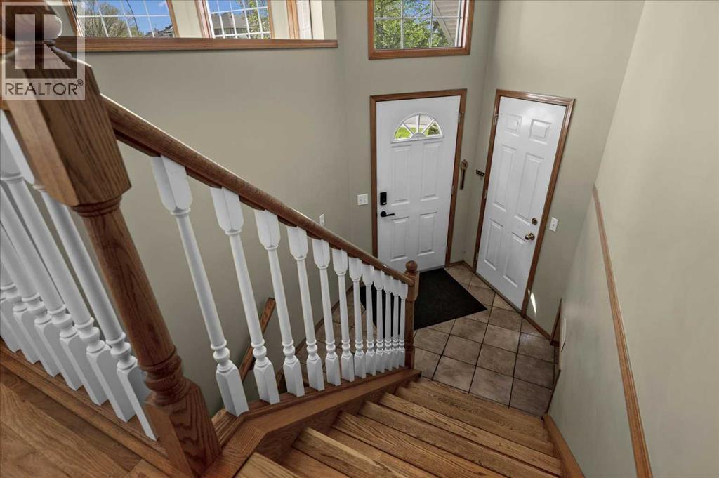 100 Macewan Park Manor NW