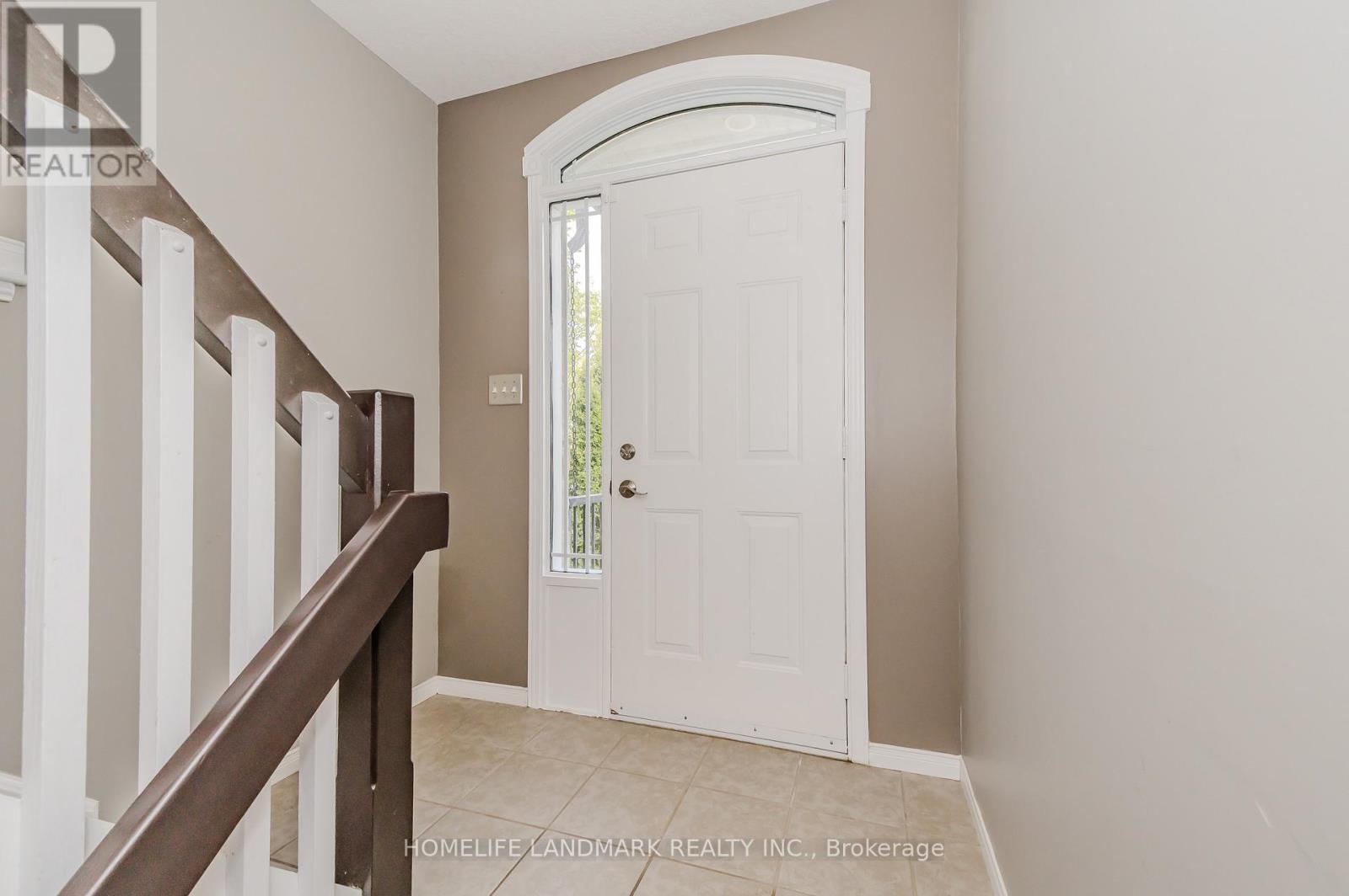 7 WHITEHALL LANE