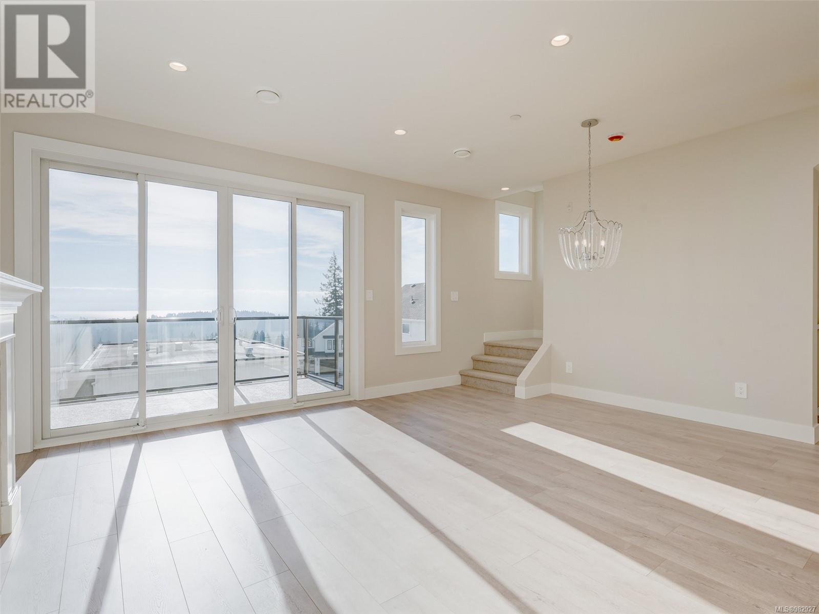 2285 Hudson Terr