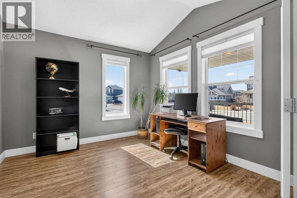 811 Boulder Creek Drive SE