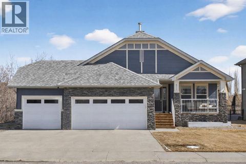 811 Boulder Creek Drive SE Langdon AB T0J1X3