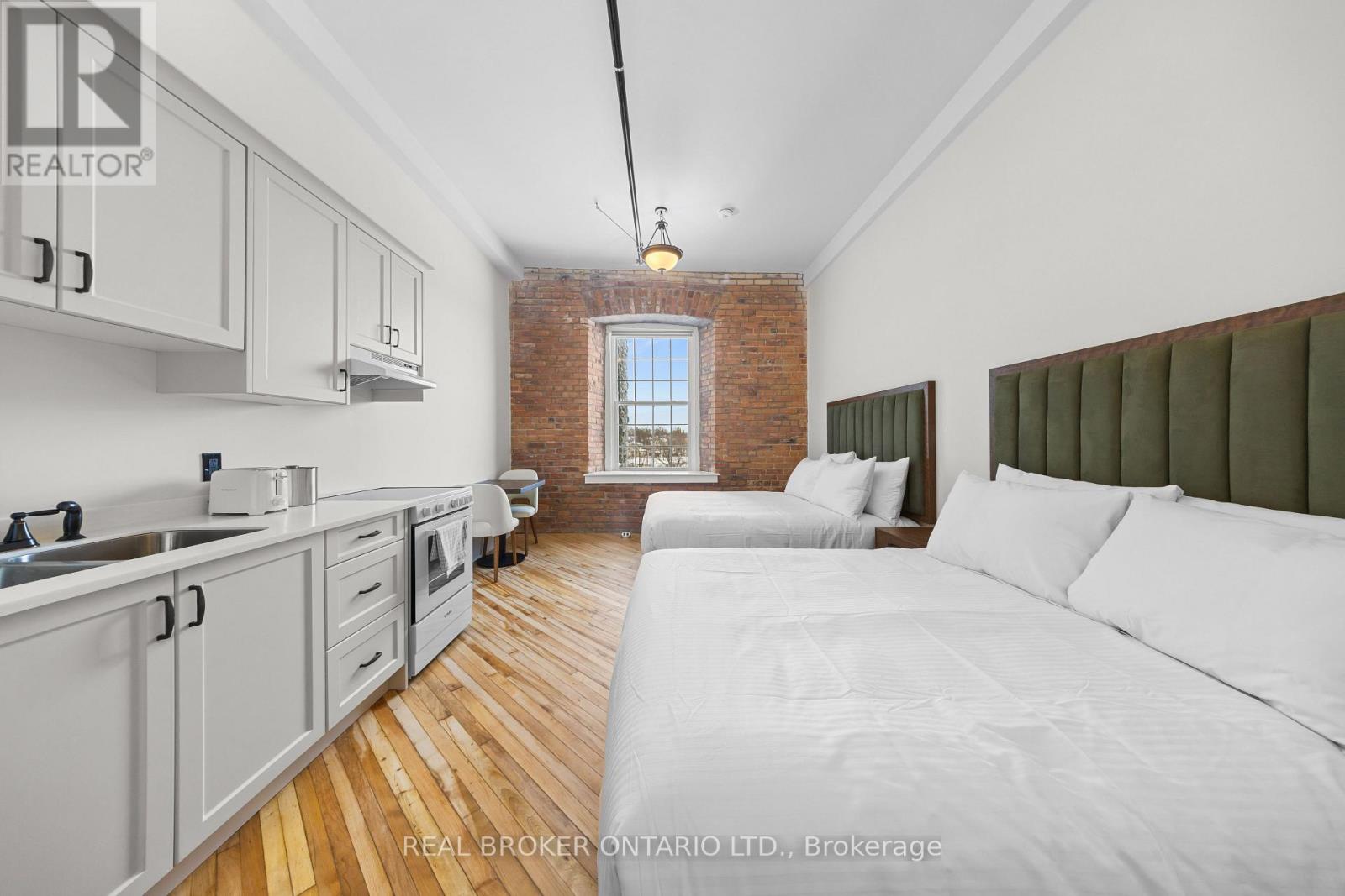 208 - 150 MILL STREET
