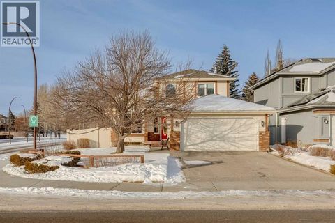 181 Woodford Drive SW Calgary AB T2W4C2