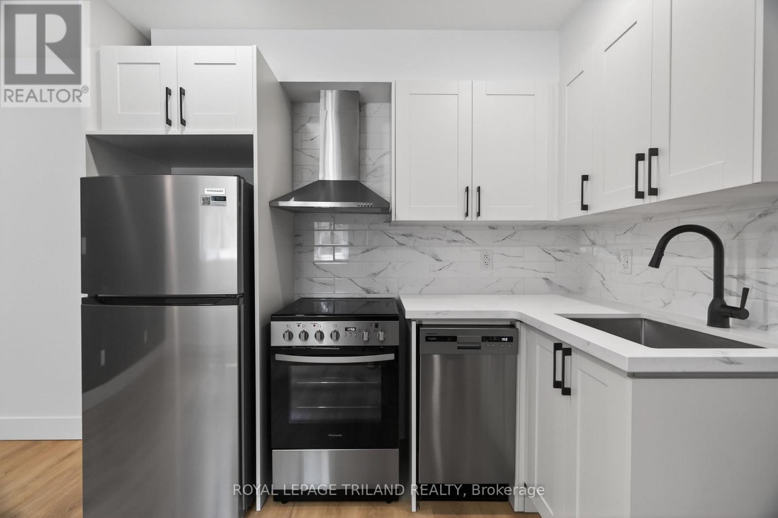 7 - 1015 EAGLE DRIVE