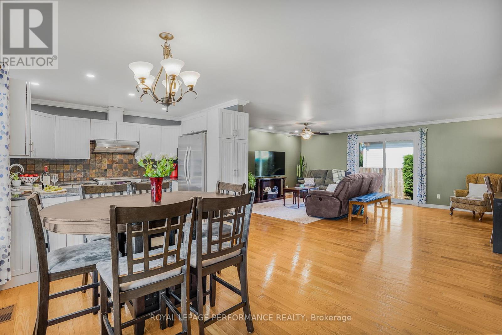 40 FAUCHER BOULEVARD