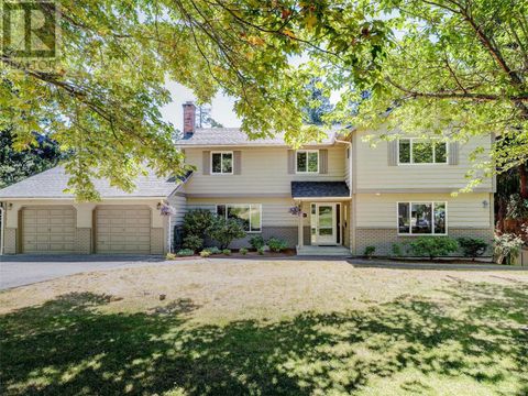 2799 Arbutus Rd Saanich BC V8N5X6