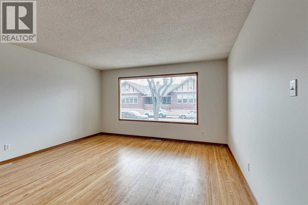 522 & 524 27 Avenue NW